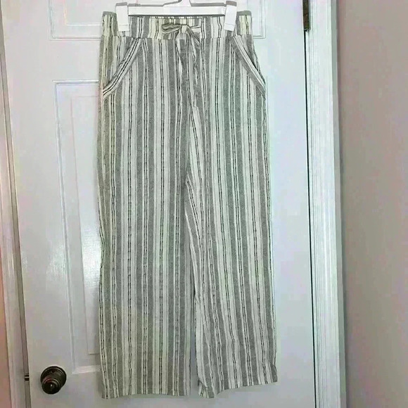 Sienna Sky Casual Beachy Wide Leg Flowy Pant Cream with Stripes Size Small - Picture 1 of 7